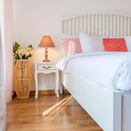 アパート Center - T By Mrg ブカレスト